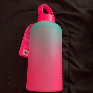 Blue and pink ombré water bottle